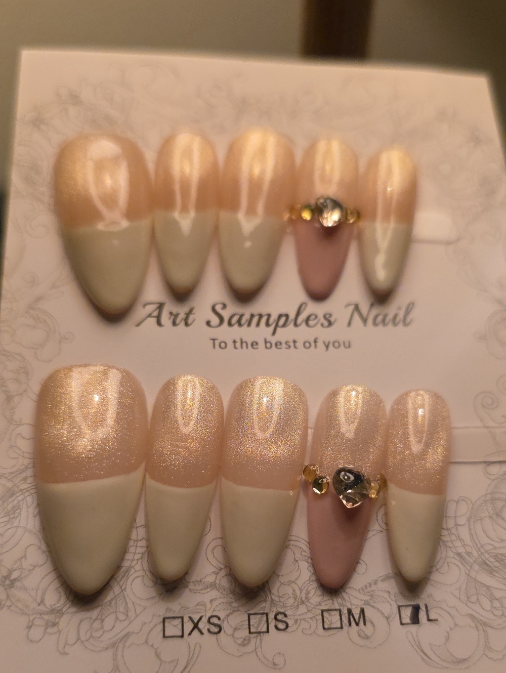 Neutral Pearl & Cream Press-On Nail Set with Accent Jewel Size Large